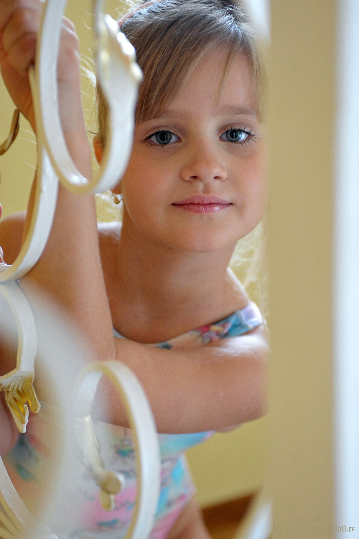 [CandyDoll.tv] 萝莉视频-套图系列 EvaG 系列3